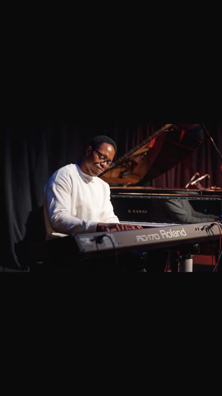 Profile photo of Lucas, Piano tutor at Wiingy 