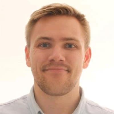 Profile photo of Wesley, Guitar tutor at Wiingy 