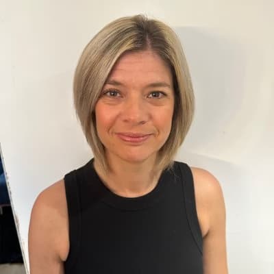 Profile photo of Willow, Singing tutor at Wiingy 