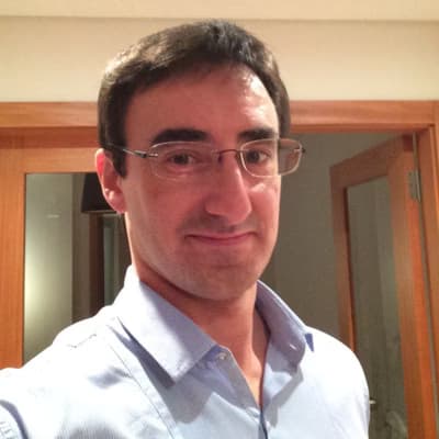 Profile photo of Xavier, Economics tutor at Wiingy 