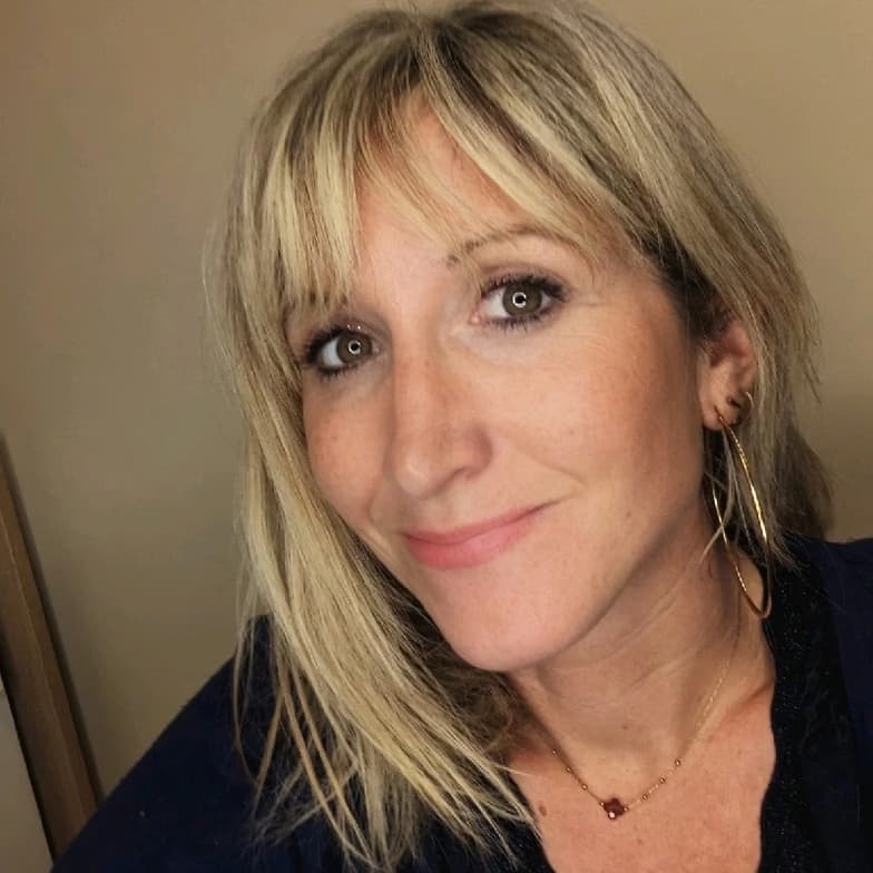 Profile photo of Ysolde	, Biology tutor at Wiingy 