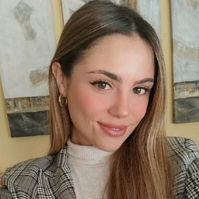 Profile photo of Zara, Architecture tutor at Wiingy 