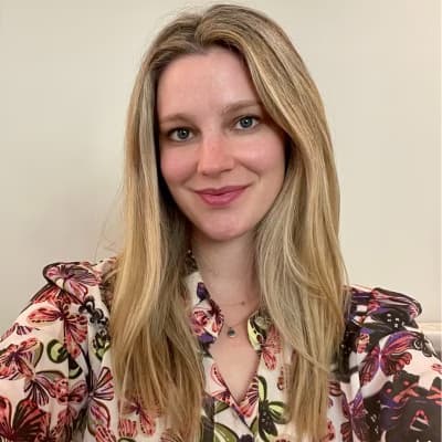 Profile photo of Zara, AP tutor at Wiingy 