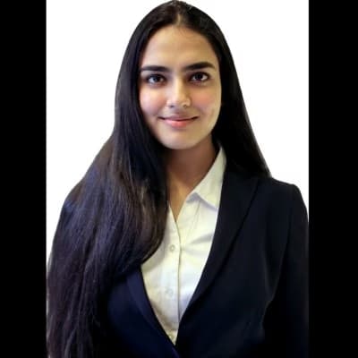 Profile photo of Zoey, GRE tutor at Wiingy 