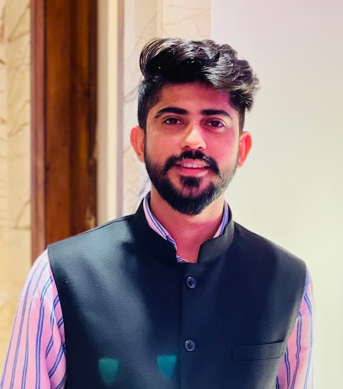 Profile photo of Bharat, Chemistry tutor at Wiingy