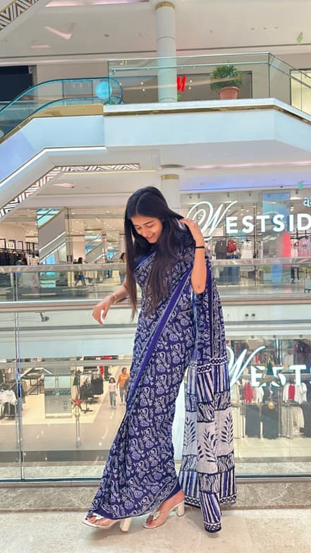 Profile photo of Stuti, Yoga tutor at Wiingy 