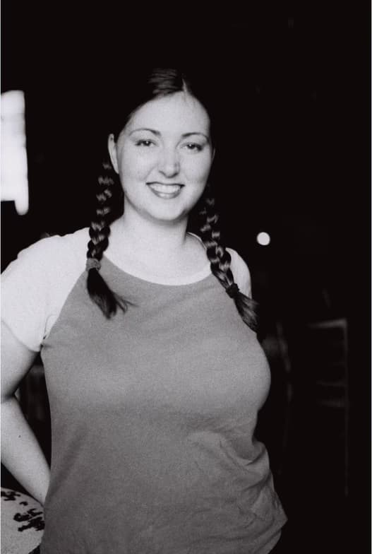 Profile photo of Jill, Singing tutor at Wiingy 