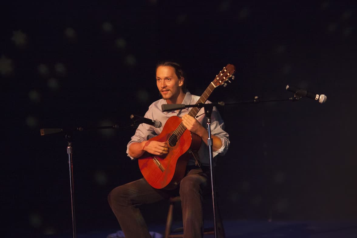 Profile photo of Nathanael, Guitar tutor at Wiingy 