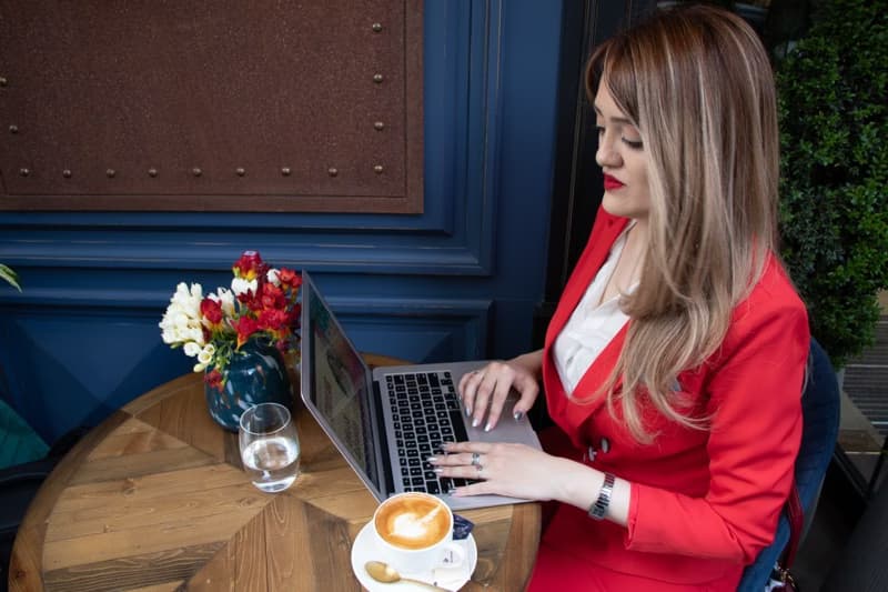 Casual photos of Lusine, Wiingy tutor