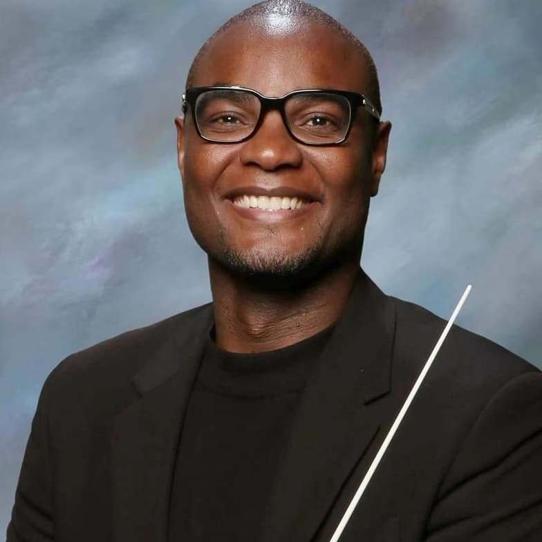 Profile photo of Tresor , Singing tutor at Wiingy