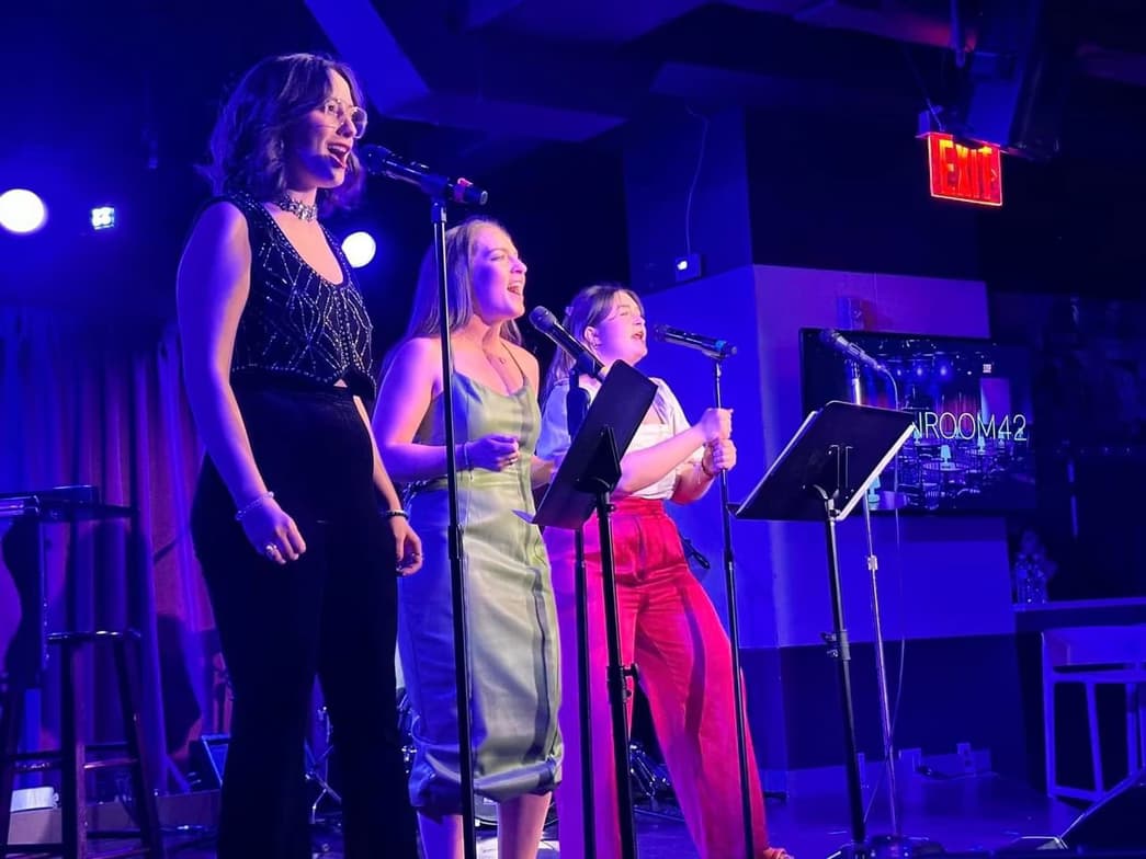 Casual photos of Vicky, Wiingy tutor 