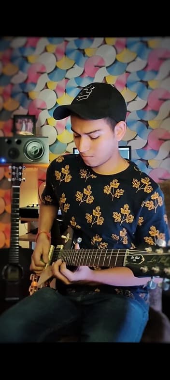 Profile photo of Arjun, Guitar tutor at Wiingy 