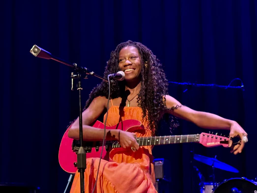 Noaenjoying a hobby outside teaching