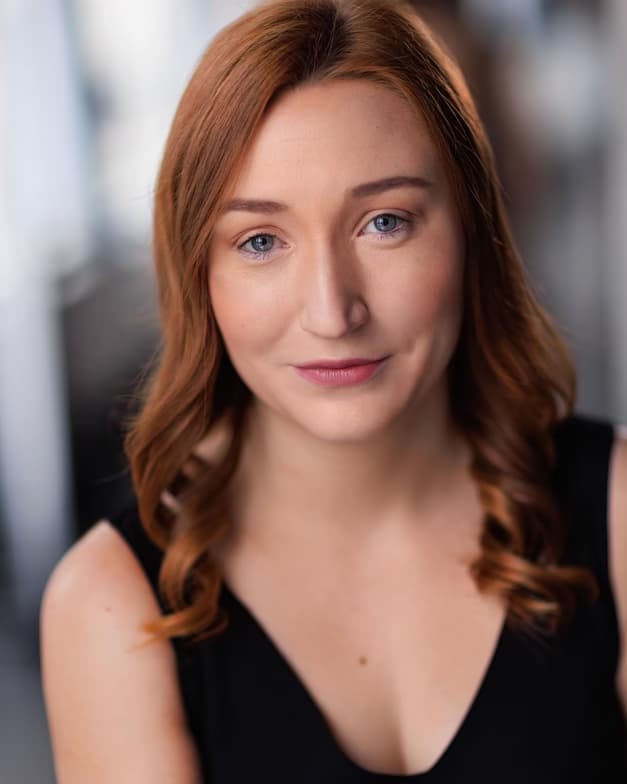 Profile photo of Olivia, Singing tutor at Wiingy