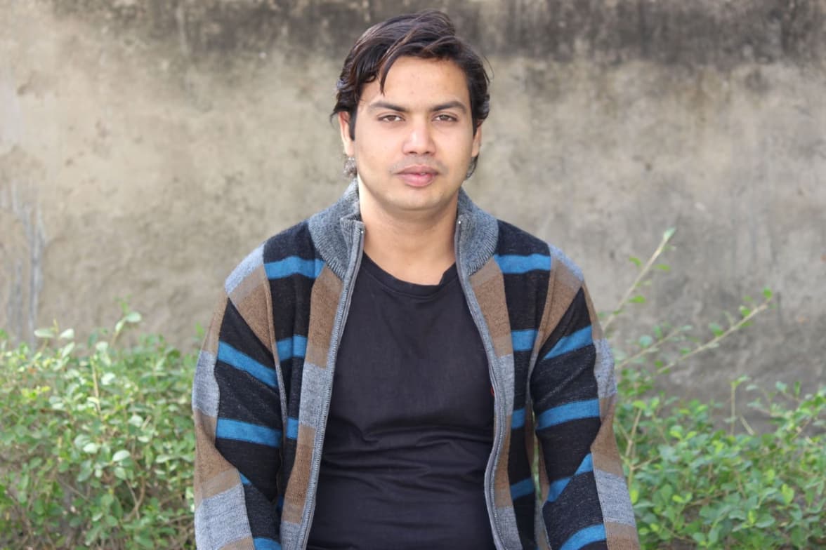 Travel snapshot of Shubham during a trip