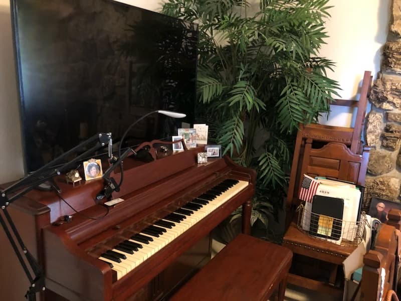 Singing learning materials by Suny