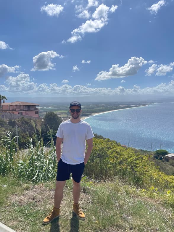 Profile photo of Jake, English tutor at Wiingy 