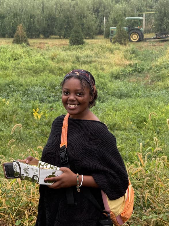 Profile photo of Summer, Piano tutor at Wiingy 