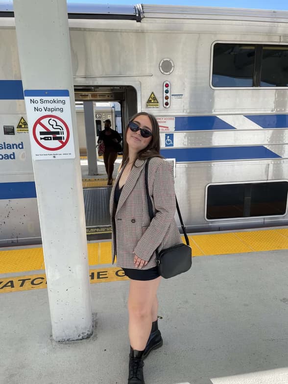 Travel snapshot of Noelle during a trip 