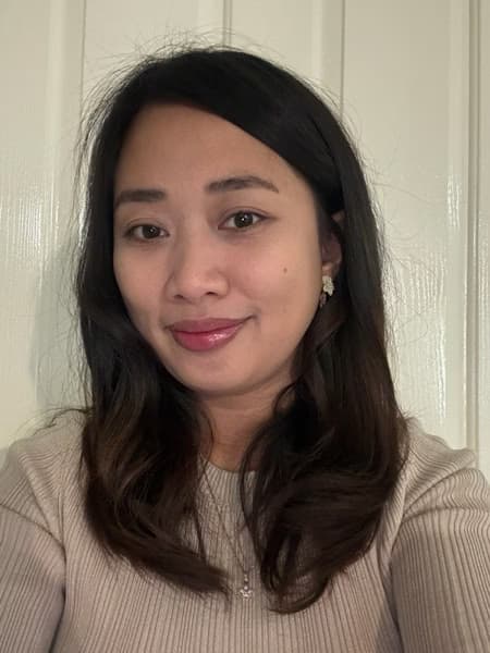 Profile photo of Angelica, Piano tutor at Wiingy