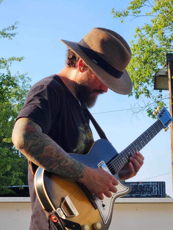 Profile photo of Kristopher, Singing tutor at Wiingy 