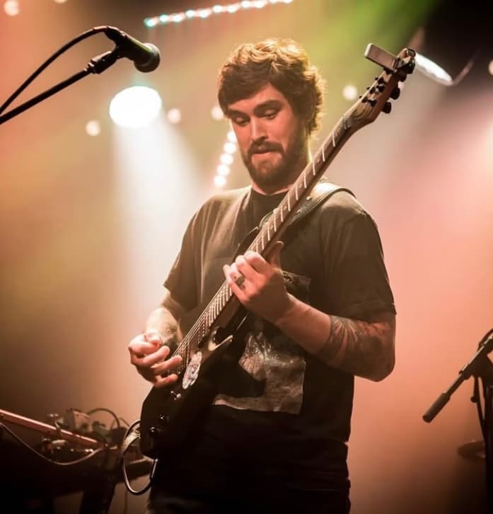 Profile photo of Kristopher, Singing tutor at Wiingy 