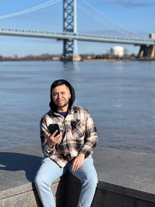 Profile photo of Fabian, Spanish tutor at Wiingy 