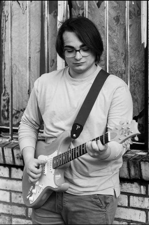 Profile photo of Will, Guitar tutor at Wiingy 