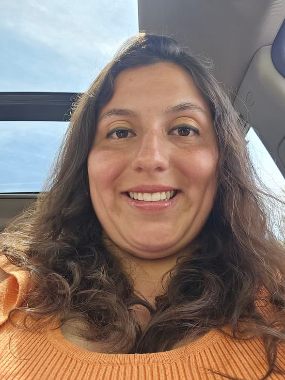 Profile photo of Elena, Piano tutor at Wiingy 