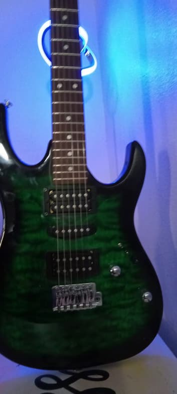 Teaching setup of Christopher for private tutoring 