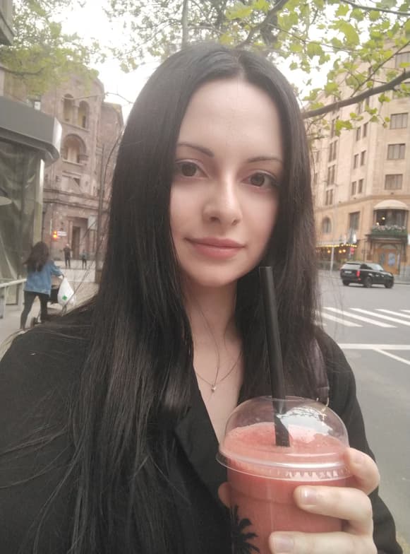 Travel snapshot of Martina during a trip 