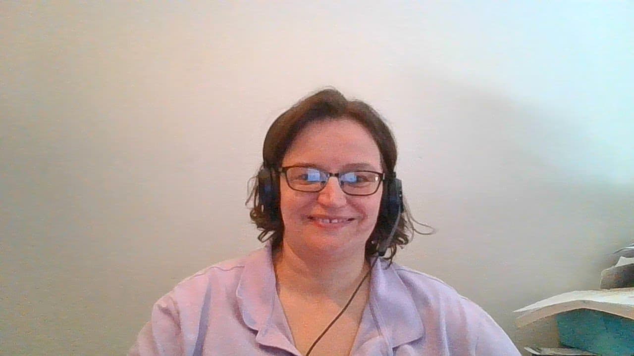 Profile photo of Helen, English tutor at Wiingy 