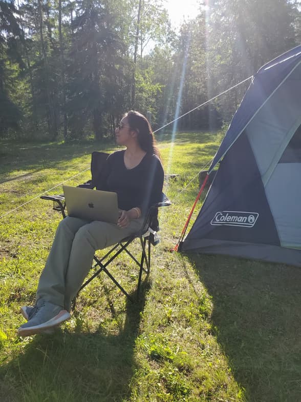 Travel snapshot of Navneet during a trip 