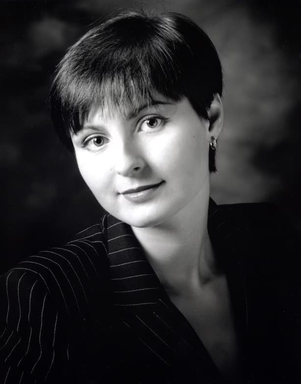 Profile photo of Larisa, Music tutor at Wiingy 