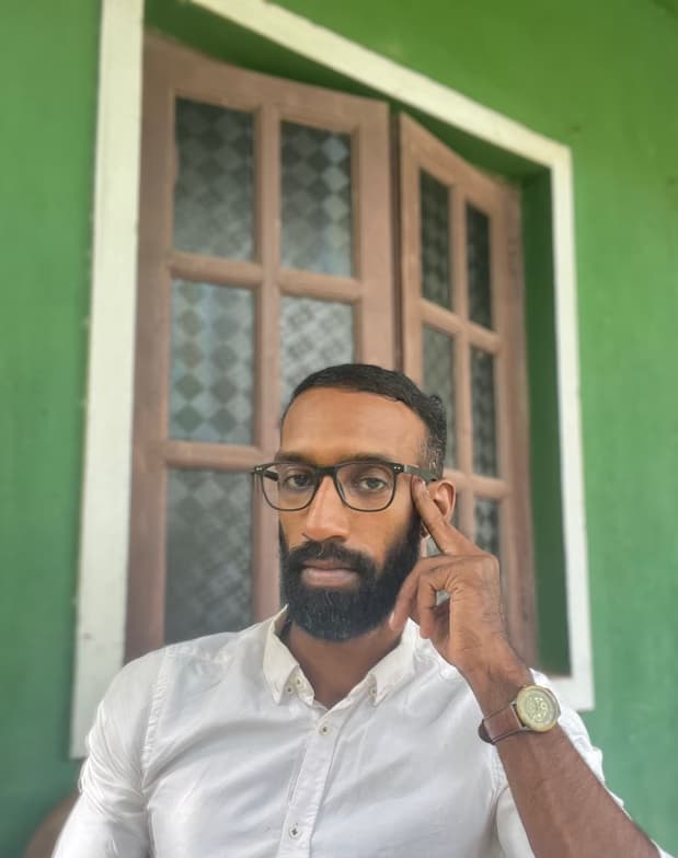 Profile photo of Arjun, English tutor at Wiingy 