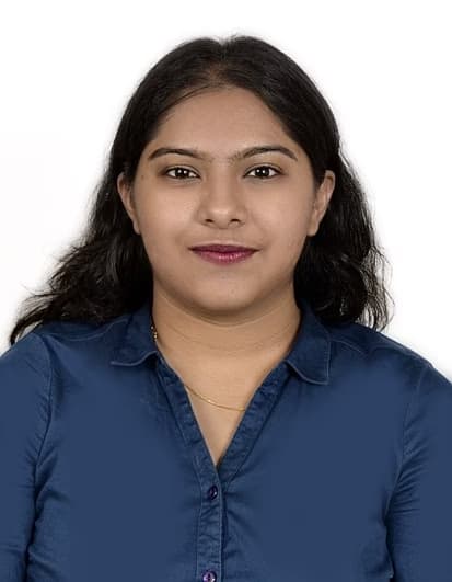 Profile photo of NIDHI, Economics tutor at Wiingy