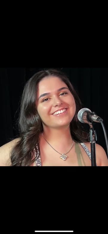 Profile photo of Georgette, Singing tutor at Wiingy 