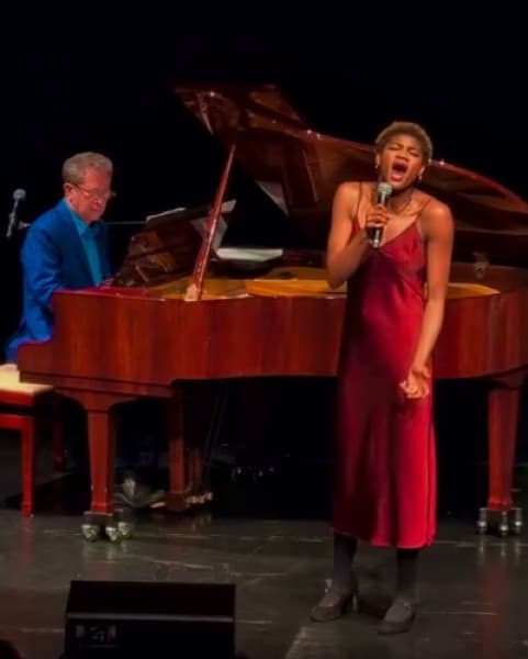 Profile photo of Aeja , Singing tutor at Wiingy 