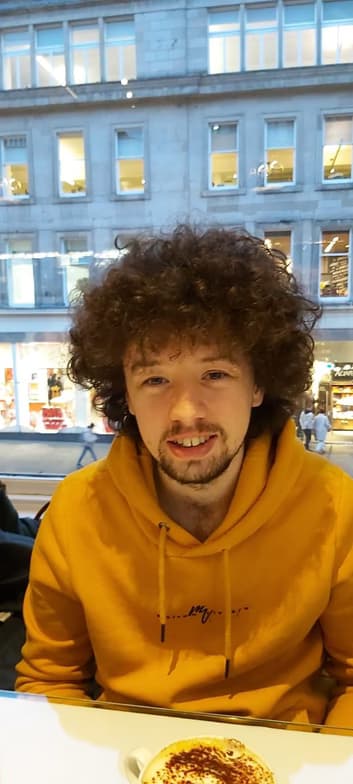 Profile photo of Christian , Guitar tutor at Wiingy 