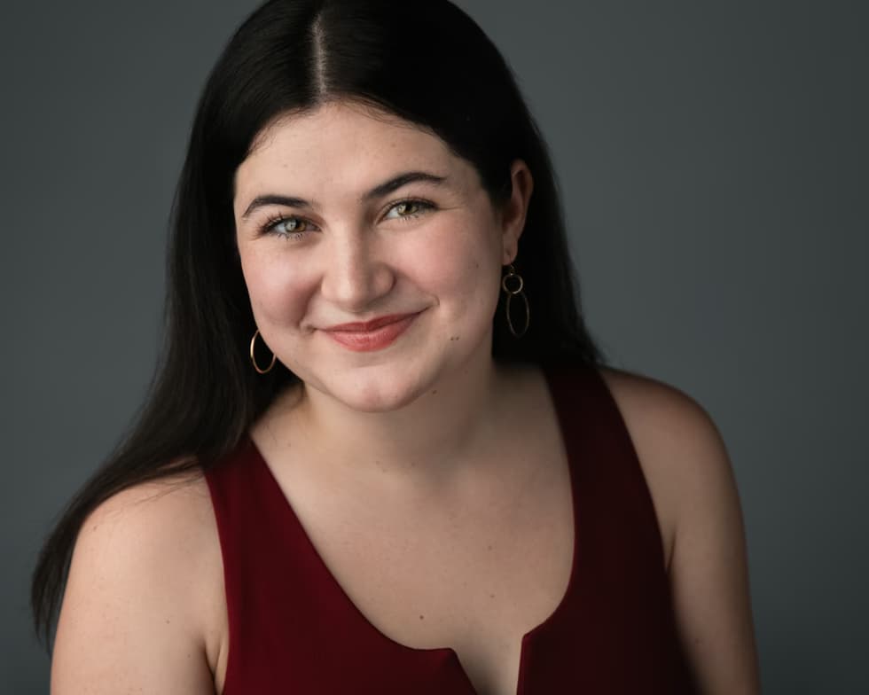 Profile photo of Bella, Singing tutor at Wiingy 