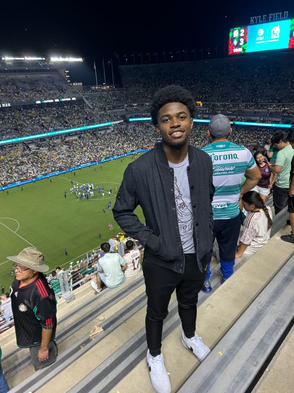 Travel snapshot of Arthran during a trip 