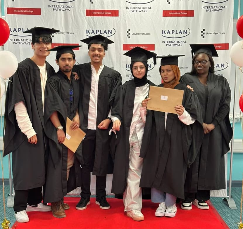 Graduation ceremony photo of Mohammad Tahrib 