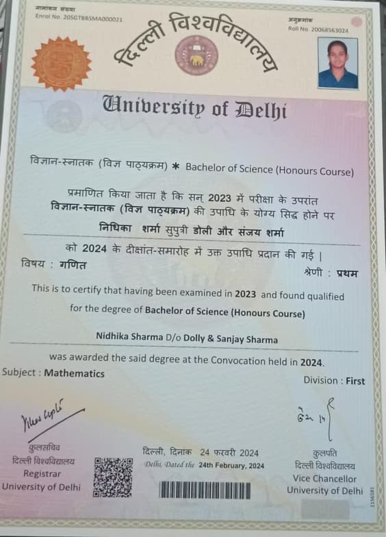 Verified degree or teaching certification of Nidhika 