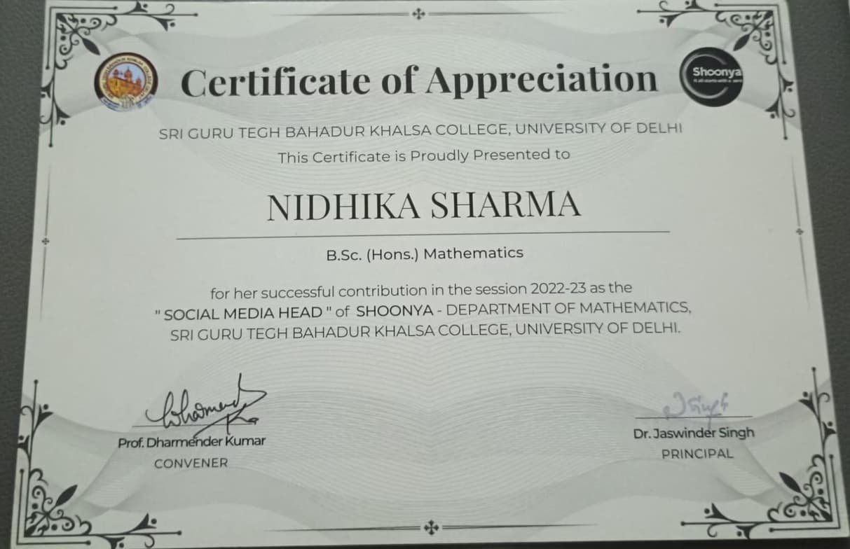 Verified degree or teaching certification of Nidhika 