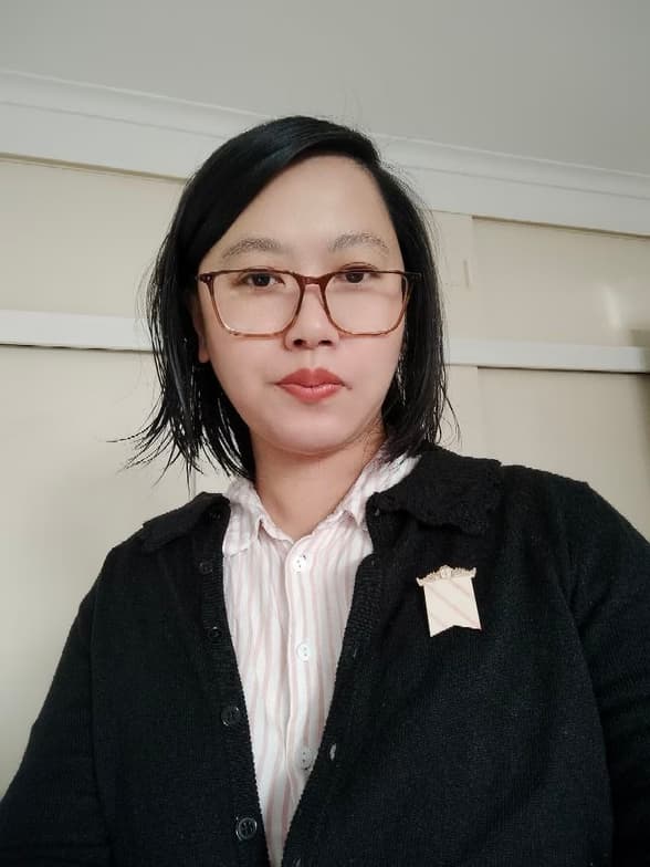 Profile photo of Maggie, English tutor at Wiingy 