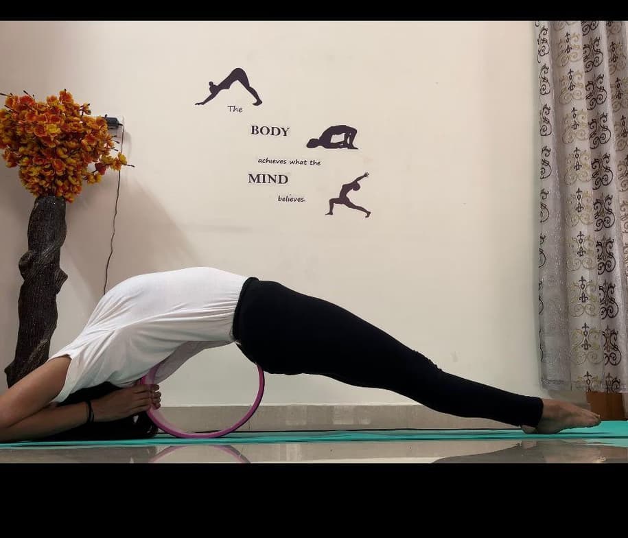 Casual photos of namitha, Wiingy tutor