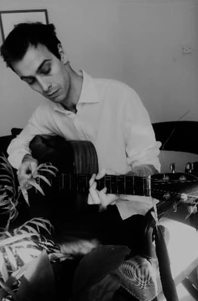 Profile photo of Andy, Guitar tutor at Wiingy 