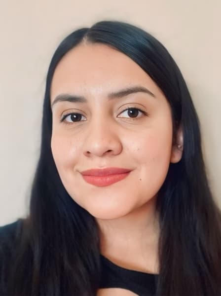 Profile photo of Valeria, Spanish tutor at Wiingy 