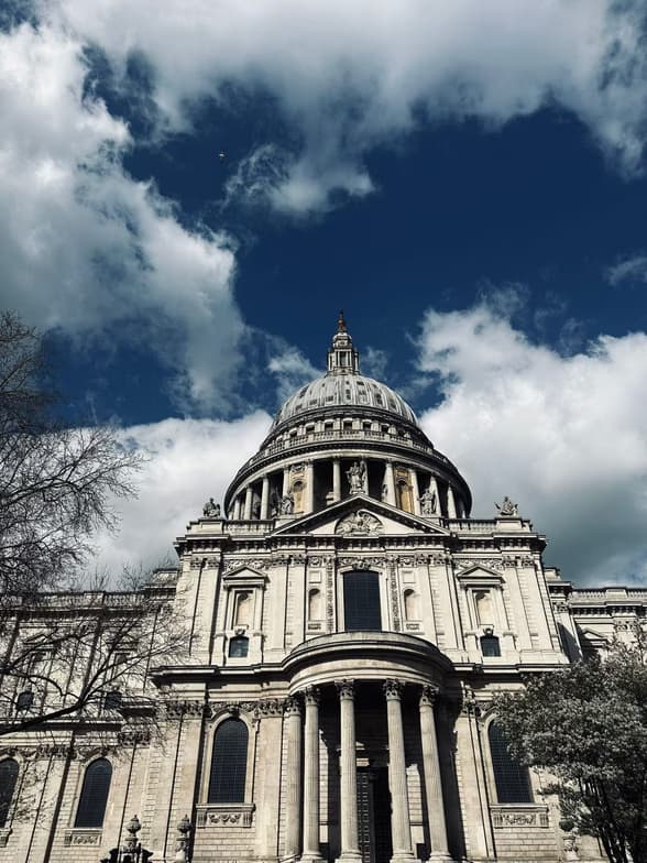 Travel snapshot of Faezeh during a trip 