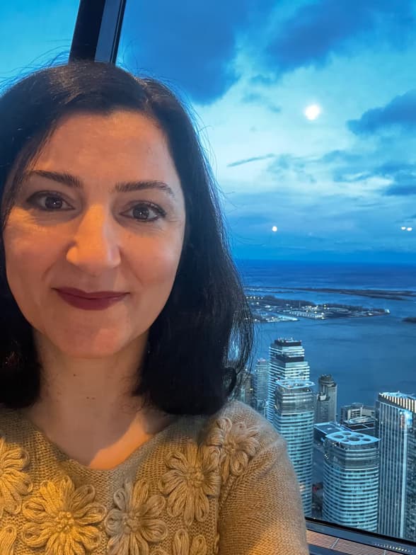 Profile photo of Saria, English tutor at Wiingy 